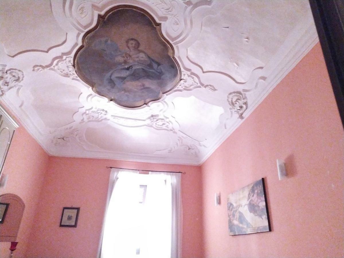 Apartment Basile Palermo Bagian luar foto